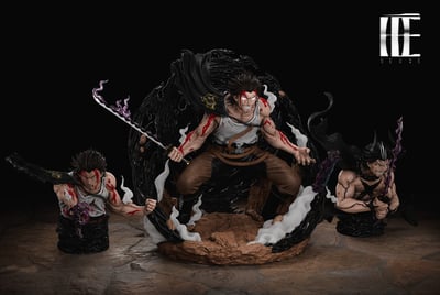 【黑色五葉草】Héroe Collectibles－夜見 團長 黑色暴牛1