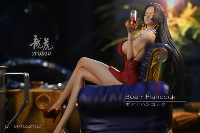 【海賊王】龍虎 Studio-女性沙發坐姿扉頁 海賊女帝 波雅漢庫克7