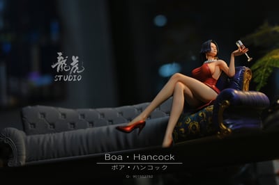 【海賊王】龍虎 Studio-女性沙發坐姿扉頁 海賊女帝 波雅漢庫克5