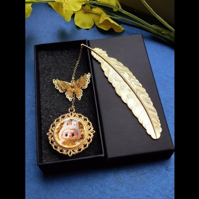 【週邊】阿喵畫社－Labubu 招財書籤1