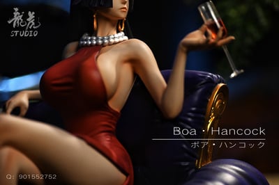 【海賊王】龍虎 Studio-女性沙發坐姿扉頁 海賊女帝 波雅漢庫克2