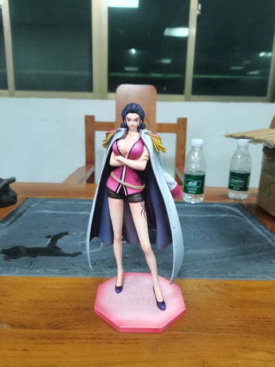 【海賊王】天蠍社-海軍系列 第11彈 重塗 中將 桃兔1