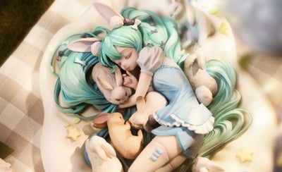 【明星偶像】亮鏟塗裝工作室-WF2025 眠兔初音2