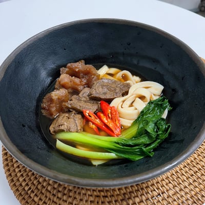 香辣半筋半肉牛肉麵禮盒2