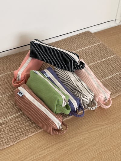 【weareyiyoon】 Strap pencil pouch1