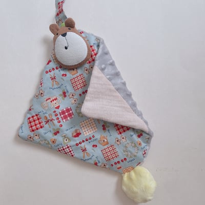 【 現貨 】娃娃安撫巾（啾啾球款）1