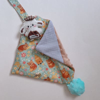 【 現貨 】娃娃安撫巾（啾啾球款）1