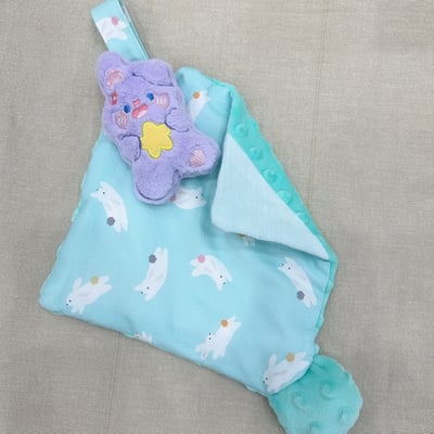 【 現貨 】娃娃安撫巾（啾啾球款）1