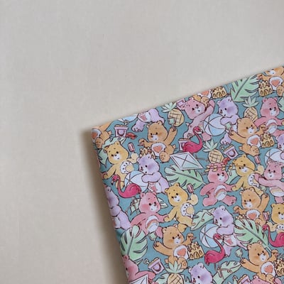 【 選布 】藍底繽紛熊（加拿大加價布款）201