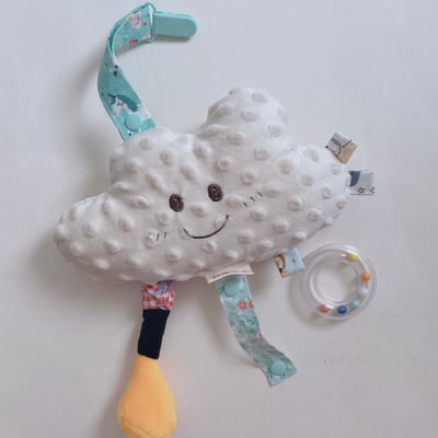 【 現貨 】乘著雲朵來 - 拉拉腳腳款1