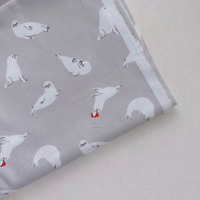 【 選布 】玩球海豹 101