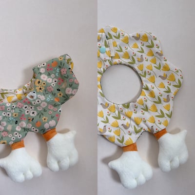 【 現貨 】白色腿腿 - 花兜1