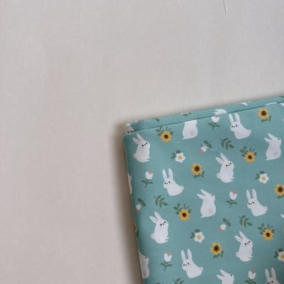 【 選布 】藍綠底 向日葵兔子431