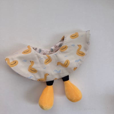 【 現貨 】黃色腳腳- 圓兜1