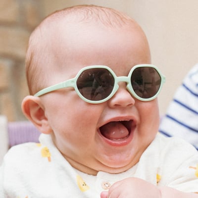 法國KiETLA OOZZ奧茲幼兒太陽眼鏡（0–4Y｜霧茶綠）6