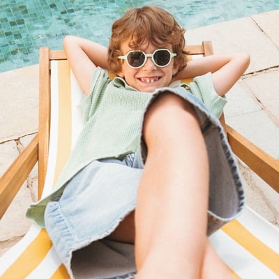 法國KiETLA OOZZ奧茲幼兒太陽眼鏡（0–4Y｜霧茶綠）9