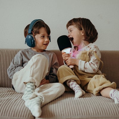 比利時KIDYWOLF 魔幻歡唱麥克風(幻彩粉)4