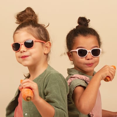 法國KiETLA WAZZ瓦茲幼兒太陽眼鏡(1-4Y｜葡萄柚)5