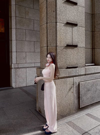 RESORT 極致直角肩繞薄感BRATOP 淺粉9