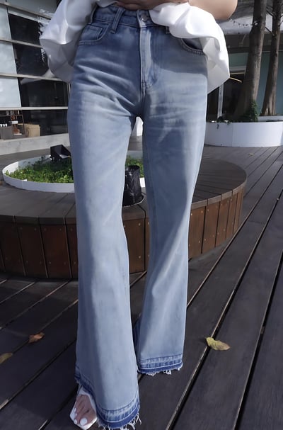 PURE水洗復古直筒微喇叭牛仔褲1