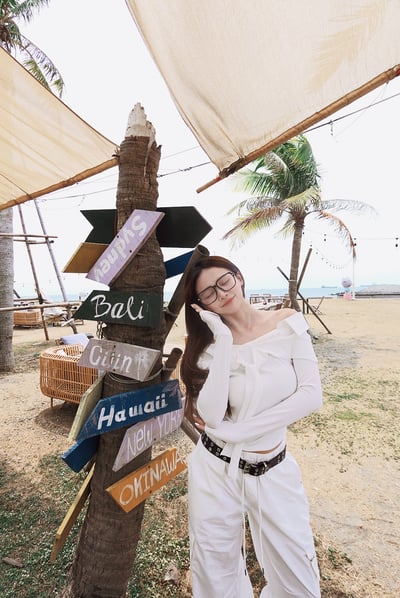 Summery氣質拼接襯衫露肩上衣1