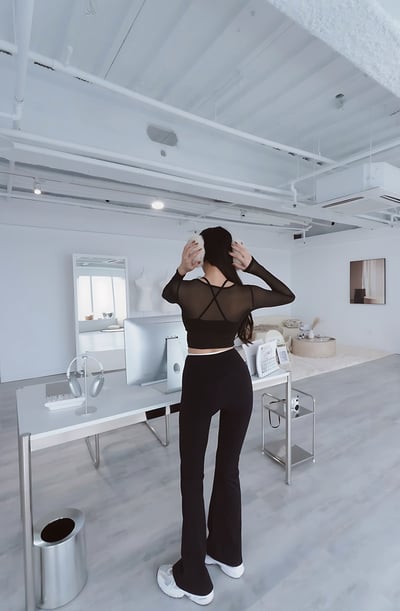 小眾假兩件透肌簍空瑜珈Bra Top6