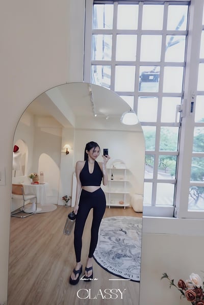 高質感繞脖瑜珈套裝 黑2