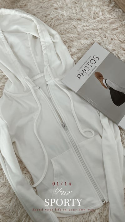 短版收腰圓弧磨毛連帽外套 白9