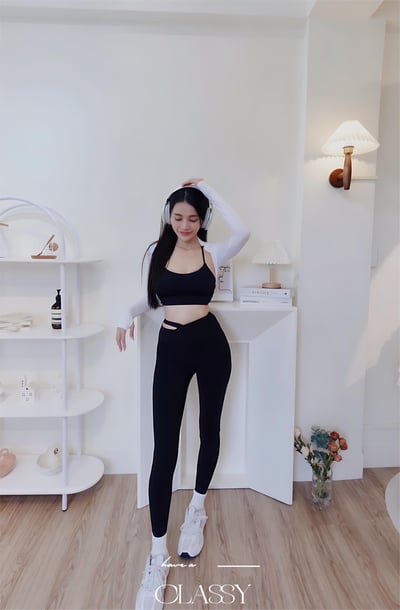 冰絲涼感卡肩防曬外罩 白色4