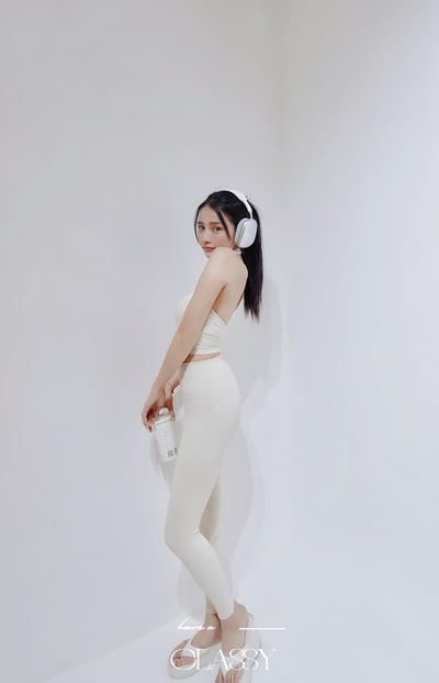 高質感繞脖瑜珈套裝 米白7