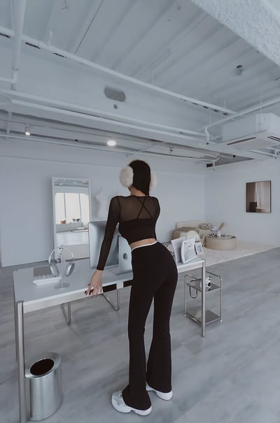 Sporty girl 小香撞色交叉喇叭瑜珈褲5