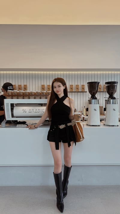 Xmas溫柔氣質針織繞脖+小外套套裝 黑6