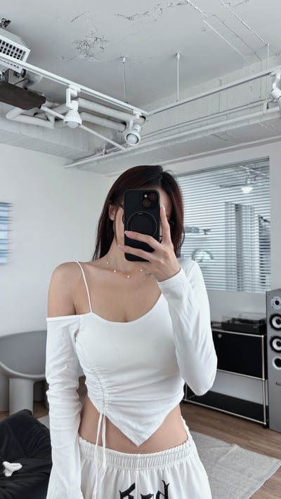 COZY露肩抽繩設計感長袖Bratop 白2