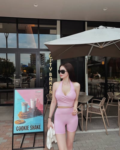 NAGOYA 極致繞脖交叉Bra+五分褲 粉2