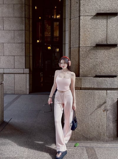 RESORT 極致直角肩繞薄感BRATOP 淺粉3