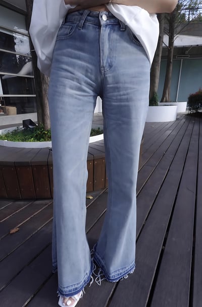 PURE水洗復古直筒微喇叭牛仔褲2