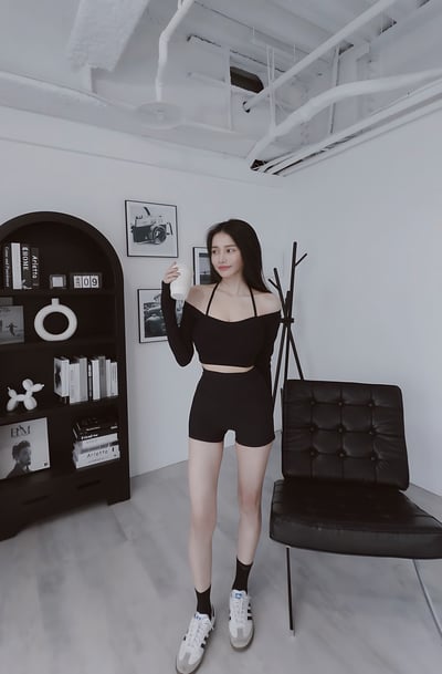 本期大推!sport美臀彈性四分褲 黑/白3