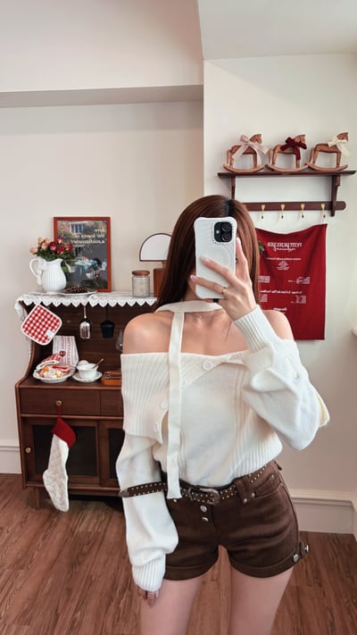 Xmas 暖呼呼一字大翻領針織毛衣(附圍脖) 米白1