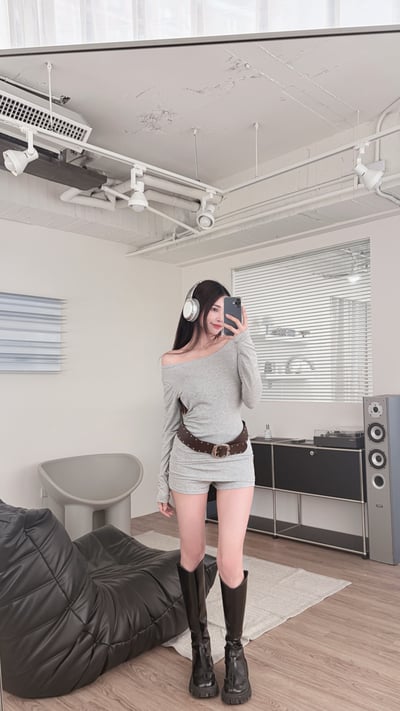 COZY必收側抓皺上衣+褲裙套裝(附腰帶) 淺灰8