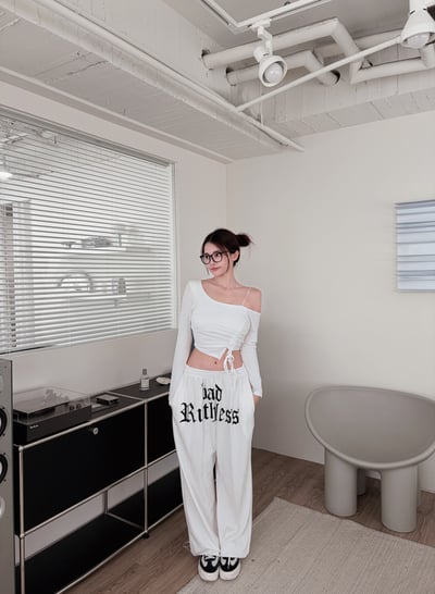 COZY露肩抽繩設計感長袖Bratop 白4