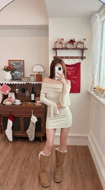 Xmas氣質一字領厚棉喇叭袖洋裝 杏5