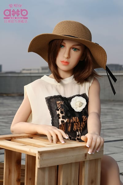 愛相伴 AXB DOLL 130cm大胸+A22頭 愛相伴TPE娃娃 全實體娃娃 性愛娃娃 擬真娃娃 真人娃娃 情趣用品 非充氣娃娃1