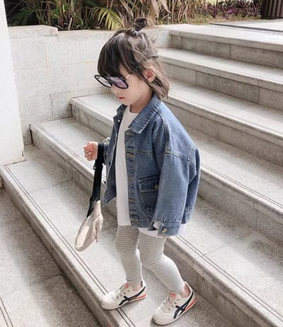 女童牛仔外套1