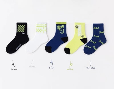 字母運動風潮流襪(5雙入)3