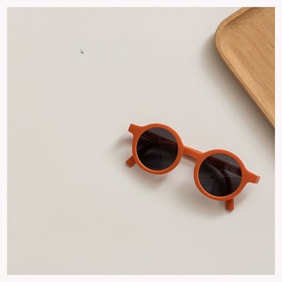 莫蘭迪可摺疊收納墨鏡9