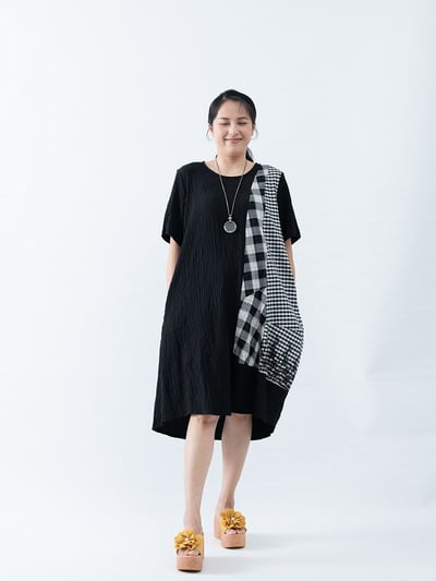 SEDA 大尺碼..脇邊拼接大小格子洋裝~胸圍44~60英吋~11150021