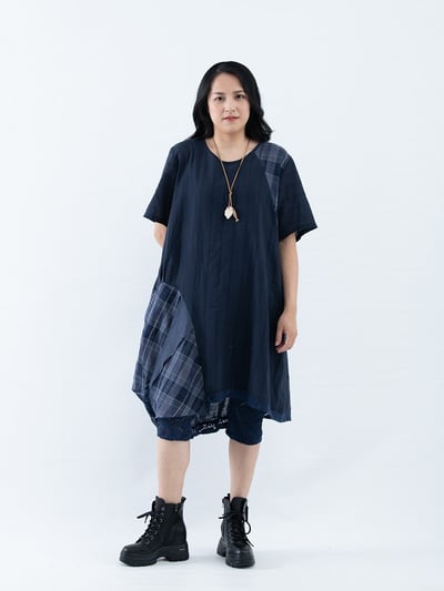 SEDA 大尺碼圓領短袖下擺剪接格子配布加長上衣兼洋裝11150112