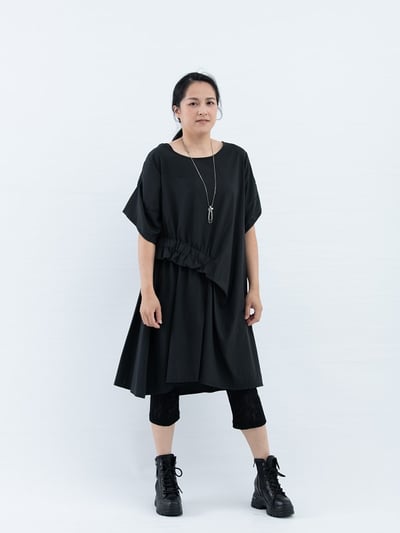 SEDA  大尺碼圓領腰部加褶洋裝~11150144