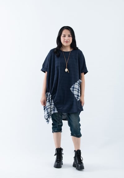 SEDA 中大超大尺碼圓領短袖下擺格子加長上衣  【1111006】3