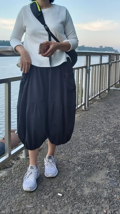 SEDA 中大尺碼  外貼口袋花苞燈籠褲 (1017001)4